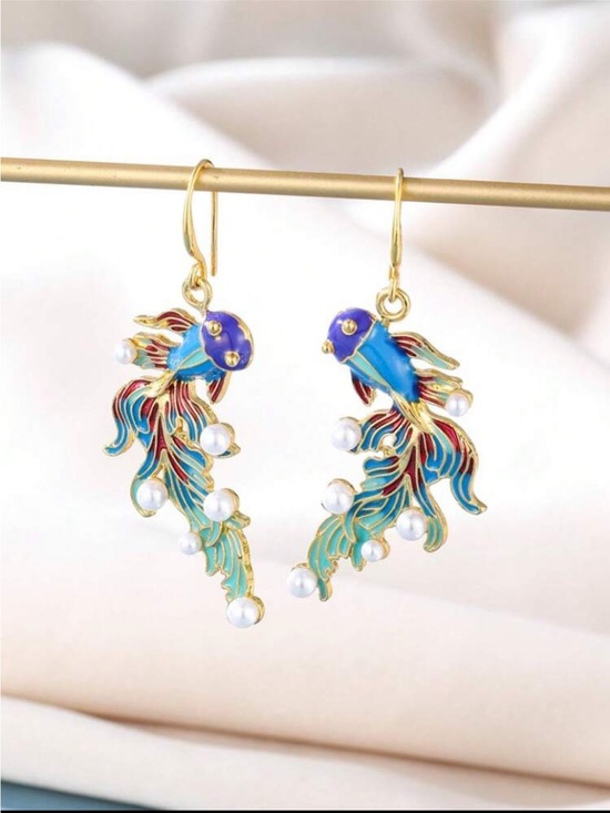 A+ Boutique Jewelry - 🐠 Fish Earrings 🐠